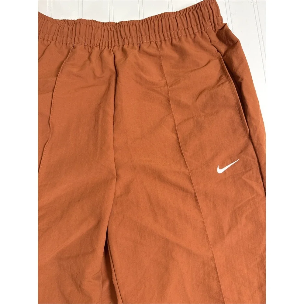 Nike Sportswear Everything Wovens Women's Mid-Rise Open-Hem Pants ‎ SIZE XS